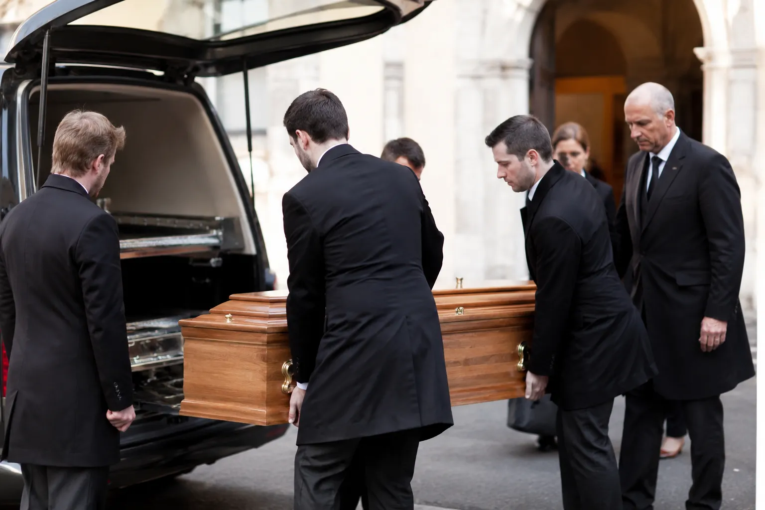 Reputable Funeral Director Abroad to Work With UK Repatriation